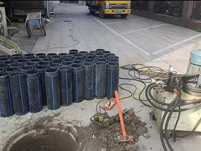 兰溪PE置换管厂家 DN315置换管 非开挖管短管置换